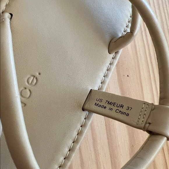 Vince Ondrea Strappy Sandals Beige size 7 - Picture 4 of 5